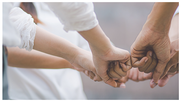 ご入会後、Facebookグループに参加できる